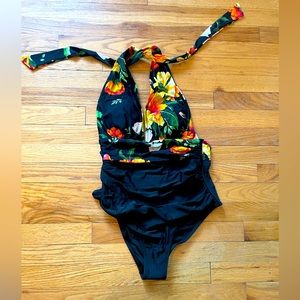 Cupshe swimsuit size L